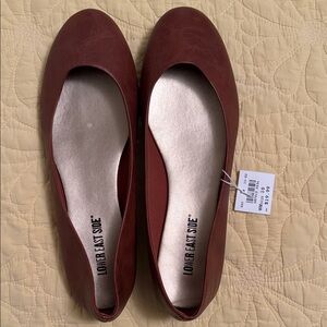 LOWER EAST SIDE Women's Brown Flats
